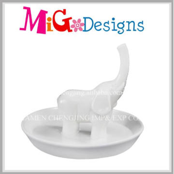 Wholesale Adorable Stretching Nose with Elephant Ring Holder